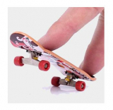 Mini Finger Skateboard